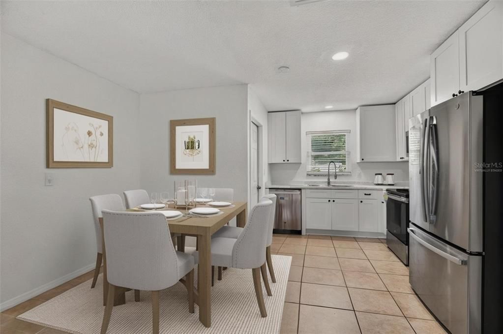 For Sale: $330,000 (3 beds, 1 baths, 999 Square Feet)