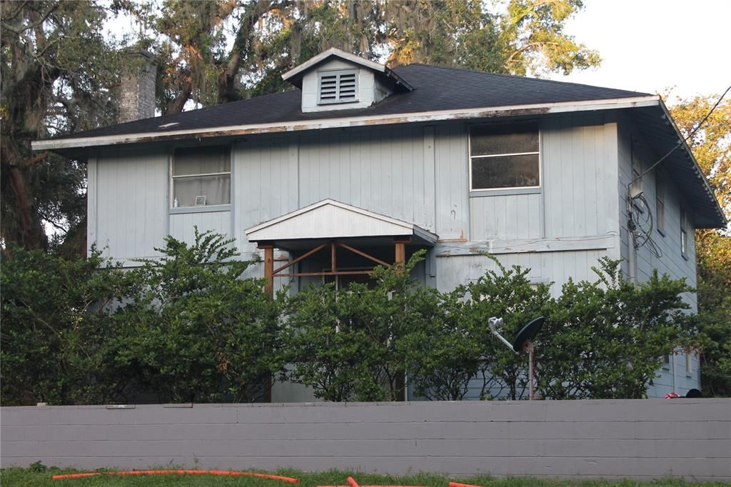 Main House with four units