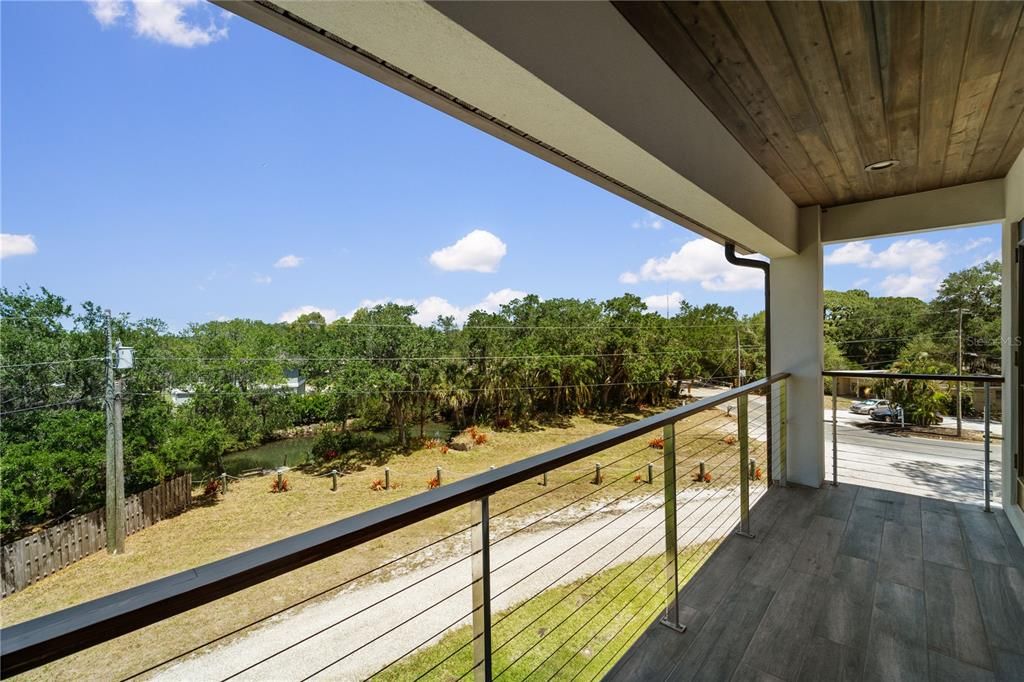 En Venta: $2,299,000 (4 camas, 3 baños, 3300 Pies cuadrados)