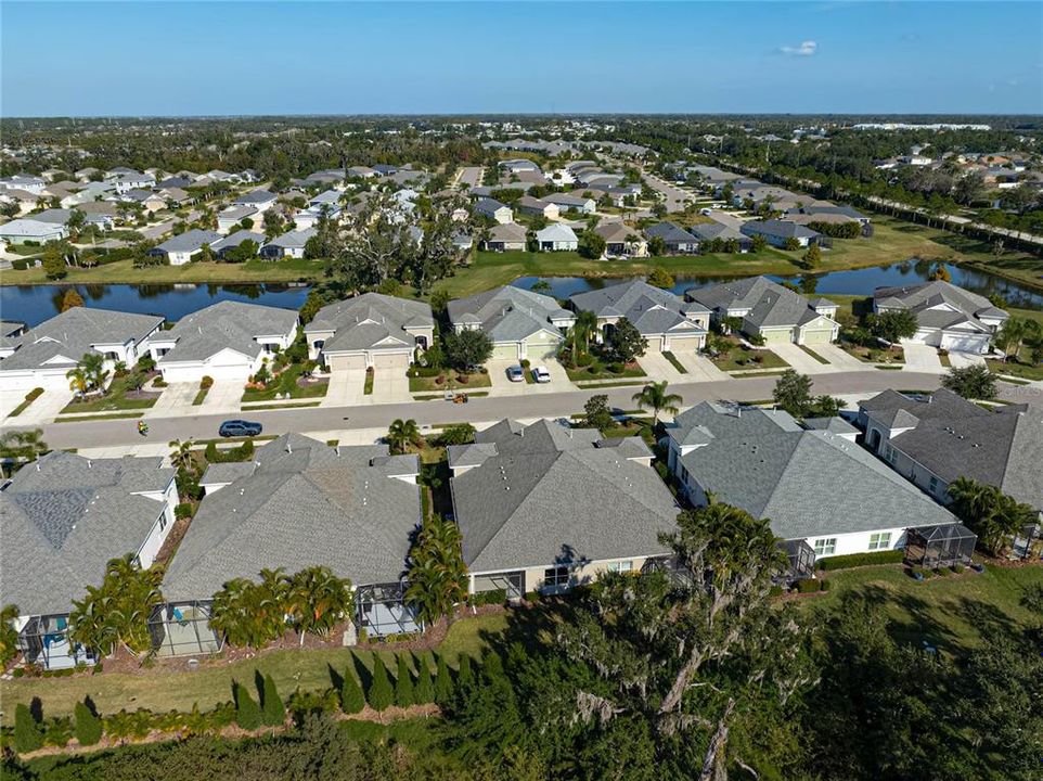 En Venta: $299,500 (2 camas, 2 baños, 1525 Pies cuadrados)