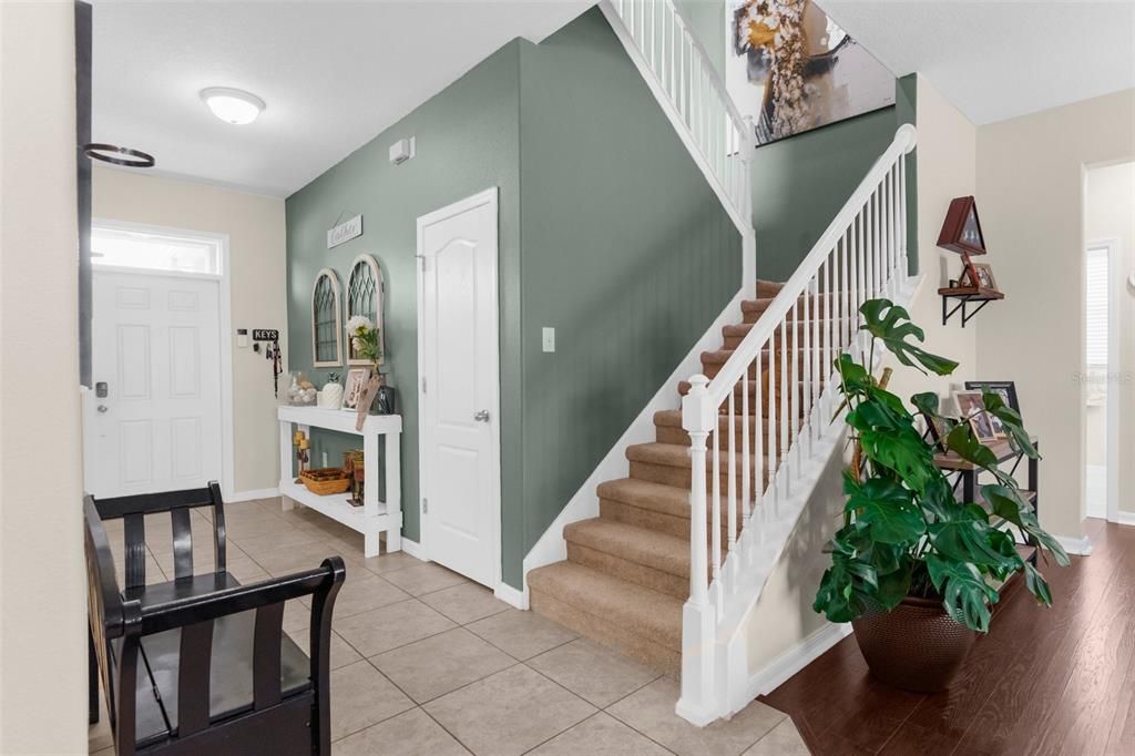 For Sale: $432,000 (4 beds, 3 baths, 2529 Square Feet)