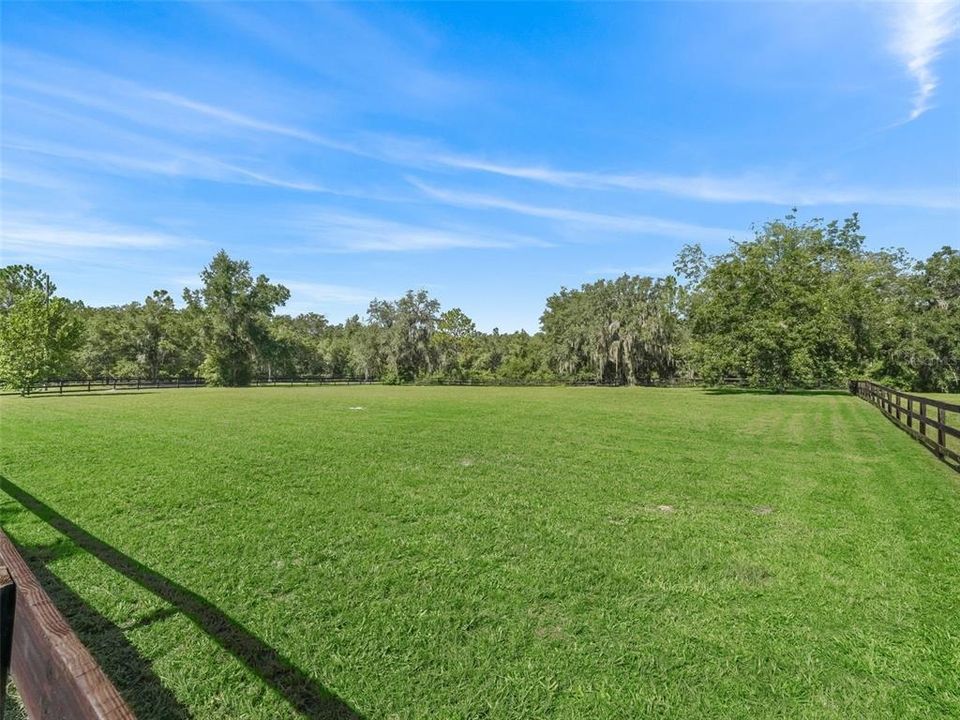 En Venta: $579,900 (3 camas, 3 baños, 2064 Pies cuadrados)