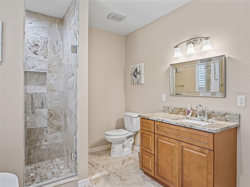 En Venta: $579,900 (3 camas, 3 baños, 2064 Pies cuadrados)