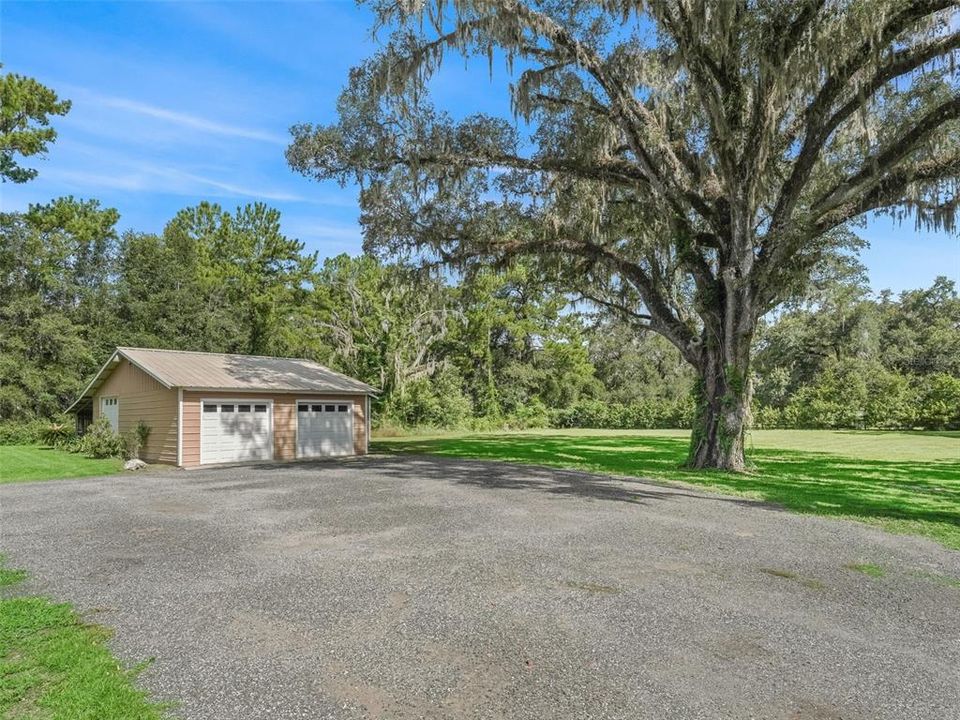 En Venta: $579,900 (3 camas, 3 baños, 2064 Pies cuadrados)