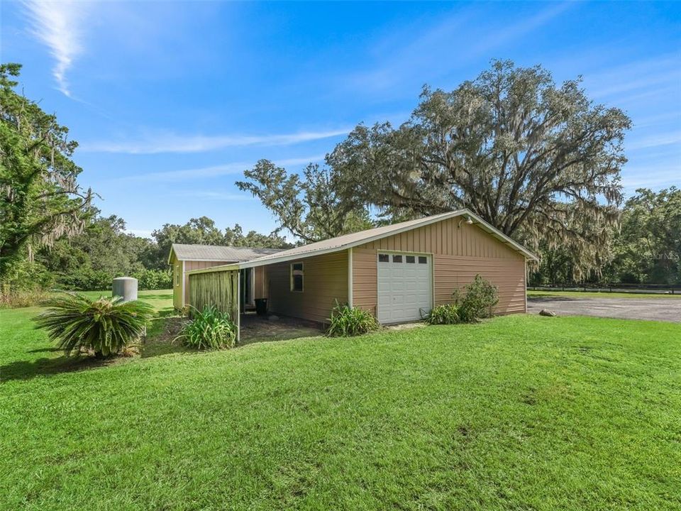 En Venta: $579,900 (3 camas, 3 baños, 2064 Pies cuadrados)