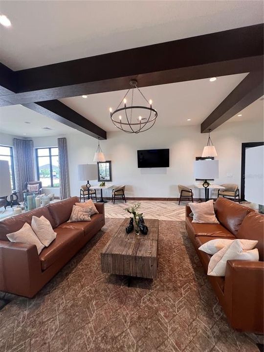 出租: $2,000 (4 贝兹, 2 浴室, 1955 平方英尺)