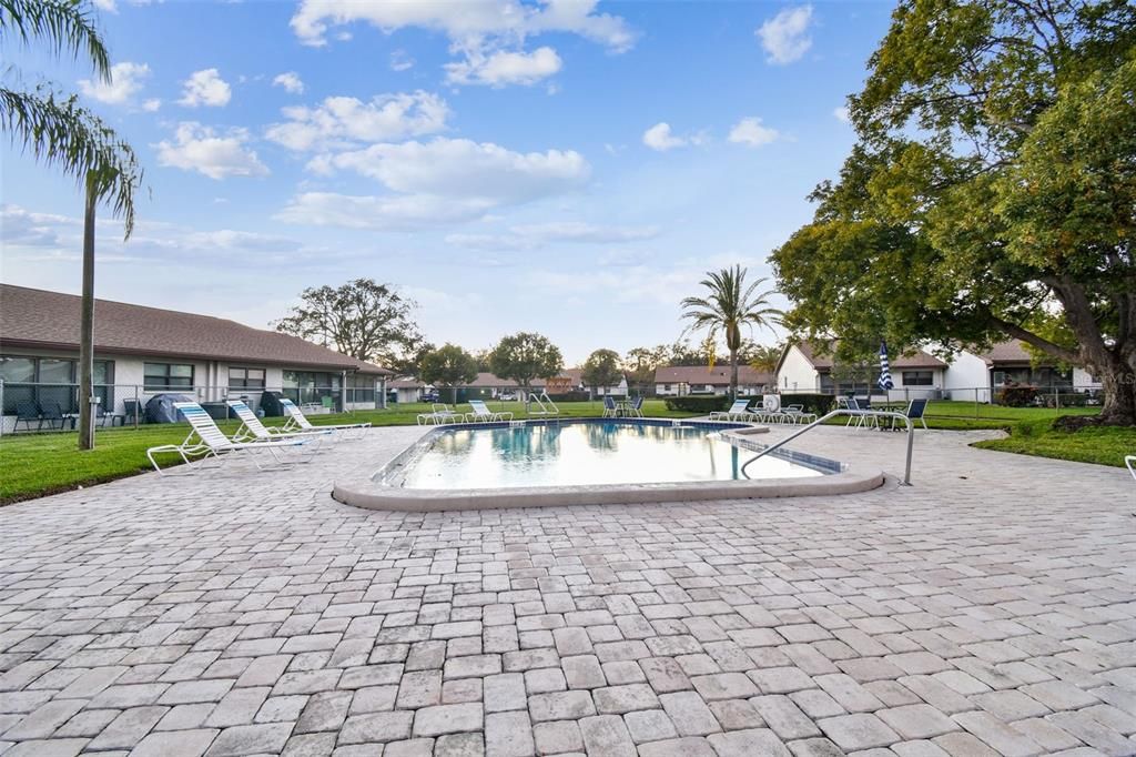 Active With Contract: $140,000 (2 beds, 2 baths, 1174 Square Feet)