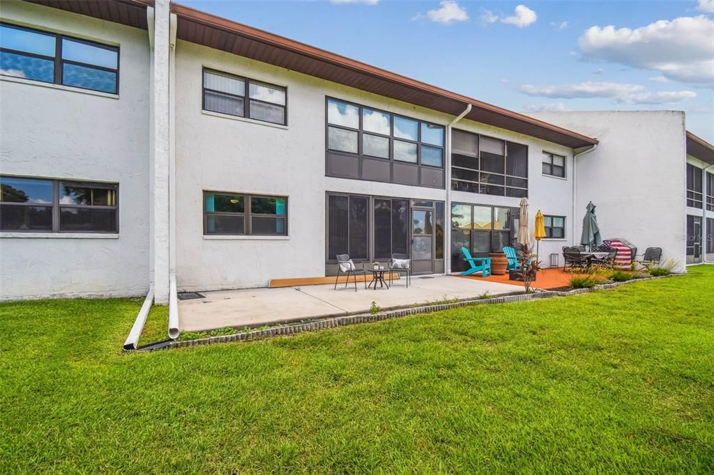 Active With Contract: $140,000 (2 beds, 2 baths, 1174 Square Feet)