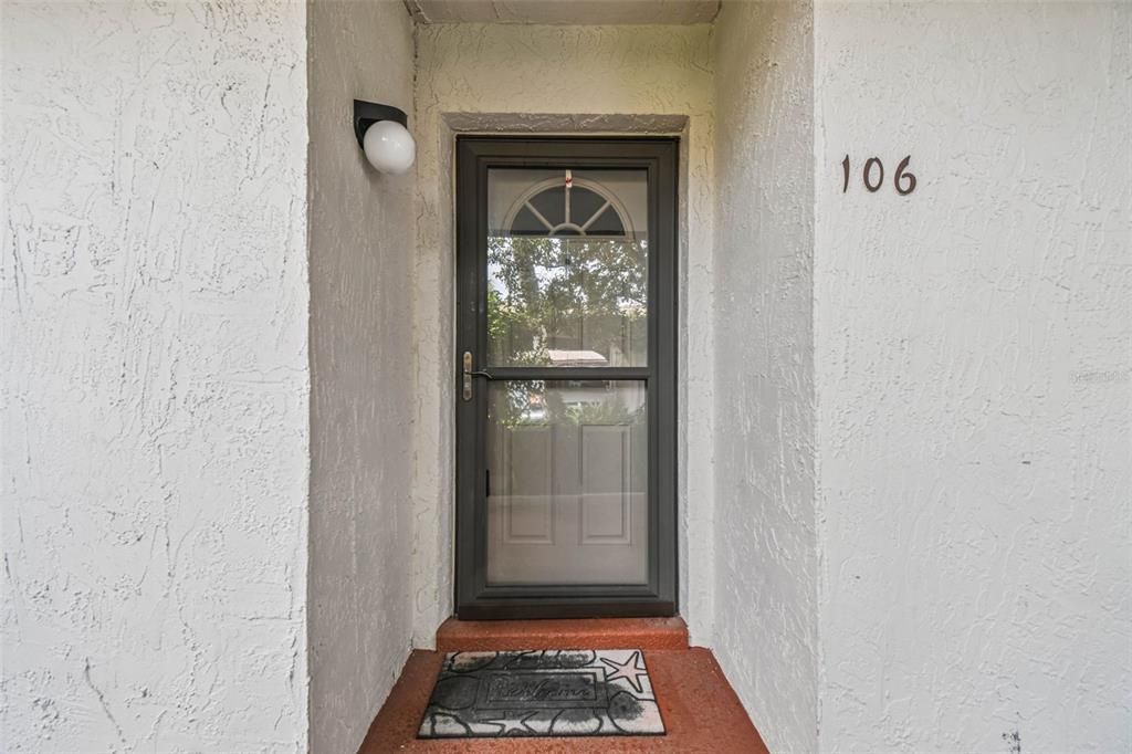 Active With Contract: $140,000 (2 beds, 2 baths, 1174 Square Feet)