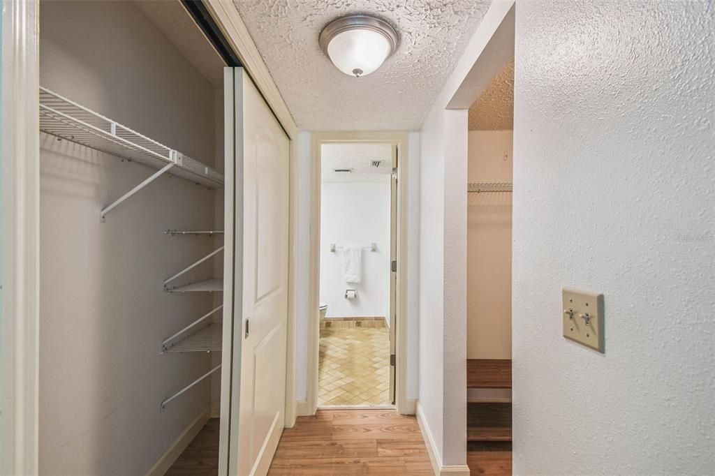 Active With Contract: $140,000 (2 beds, 2 baths, 1174 Square Feet)