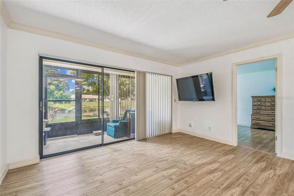 Active With Contract: $140,000 (2 beds, 2 baths, 1174 Square Feet)