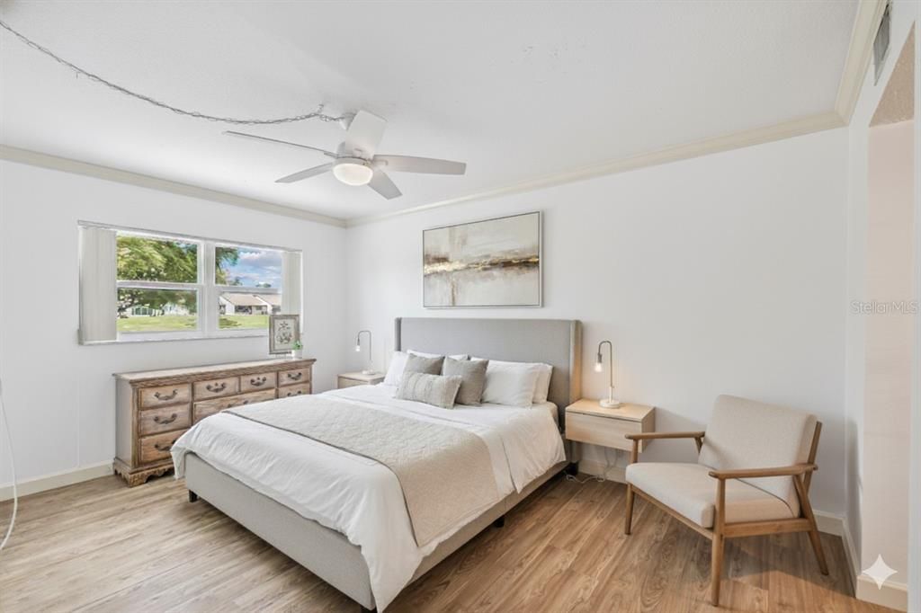 Active With Contract: $140,000 (2 beds, 2 baths, 1174 Square Feet)