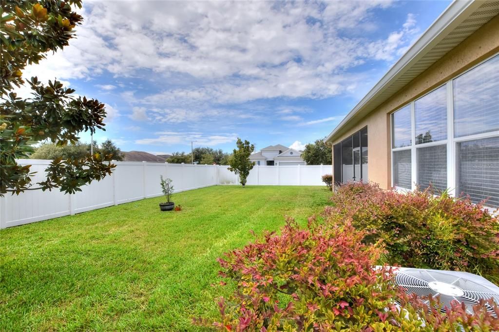 Active With Contract: $385,000 (3 beds, 2 baths, 2050 Square Feet)