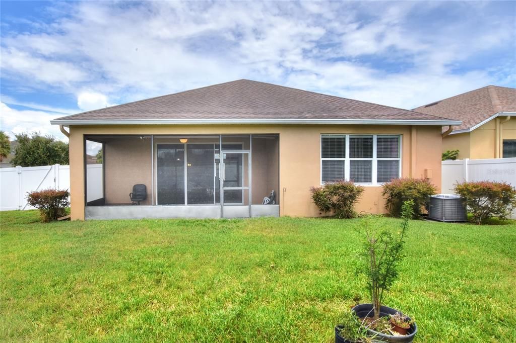 Active With Contract: $385,000 (3 beds, 2 baths, 2050 Square Feet)