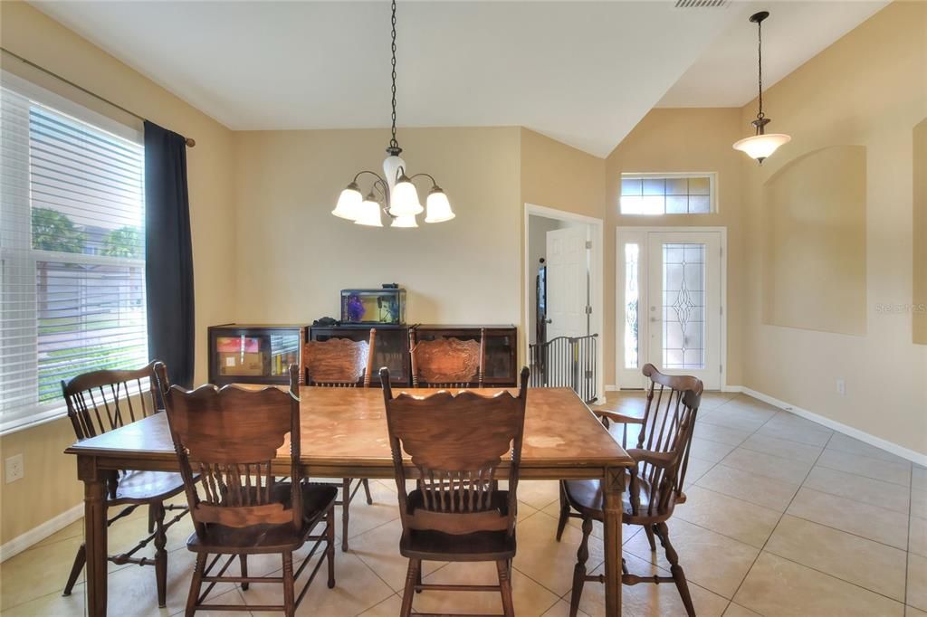 Active With Contract: $385,000 (3 beds, 2 baths, 2050 Square Feet)