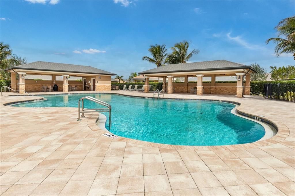 For Sale: $279,000 (2 beds, 2 baths, 1516 Square Feet)