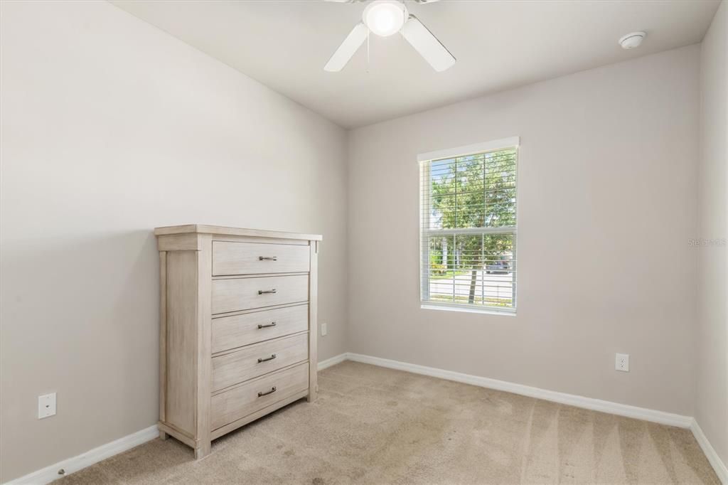 For Sale: $279,000 (2 beds, 2 baths, 1516 Square Feet)