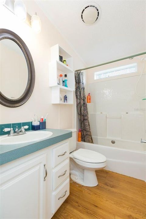 待售: $325,000 (3 贝兹, 2 浴室, 1512 平方英尺)