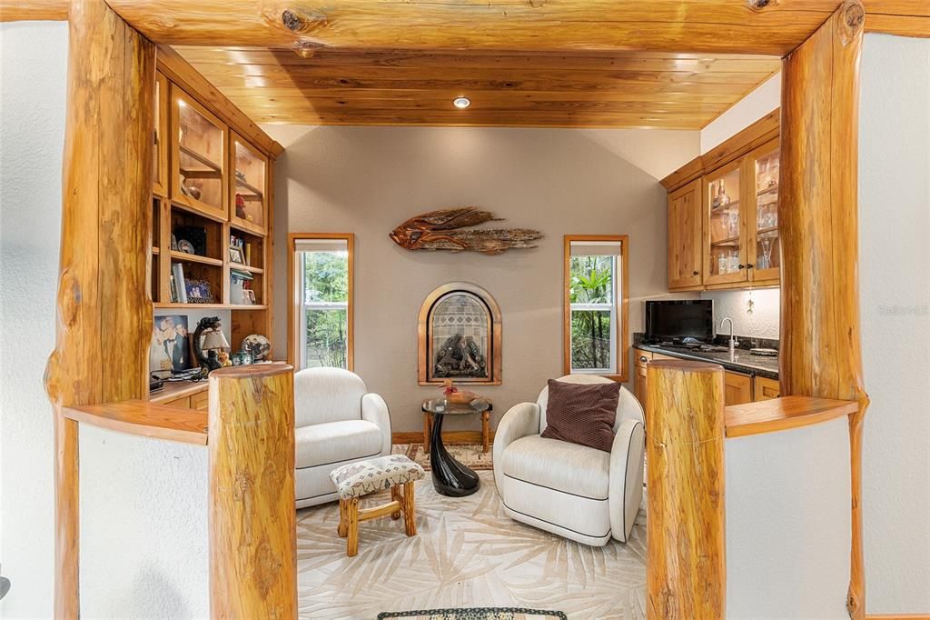 For Sale: $1,075,000 (3 beds, 4 baths, 4911 Square Feet)