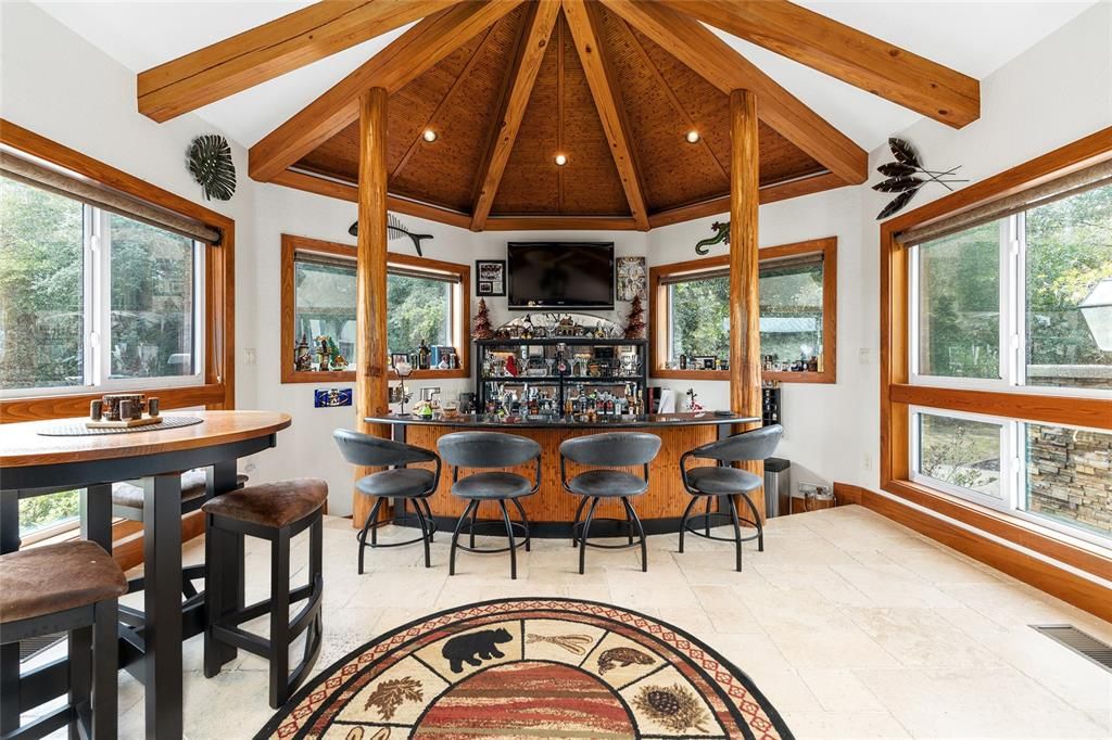 For Sale: $1,075,000 (3 beds, 4 baths, 4911 Square Feet)
