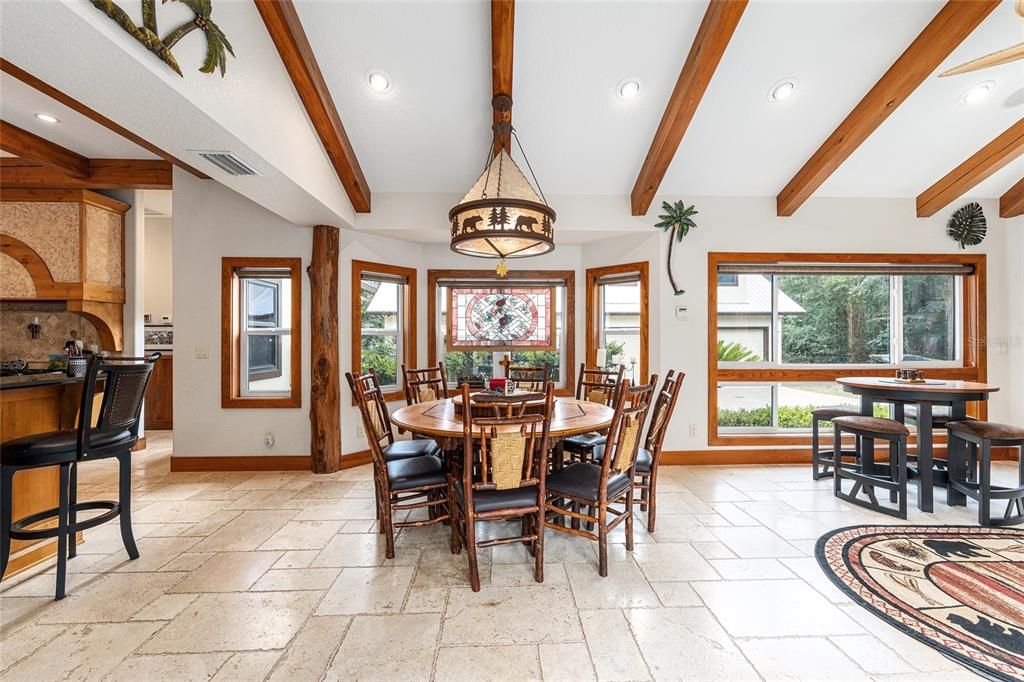 For Sale: $1,075,000 (3 beds, 4 baths, 4911 Square Feet)