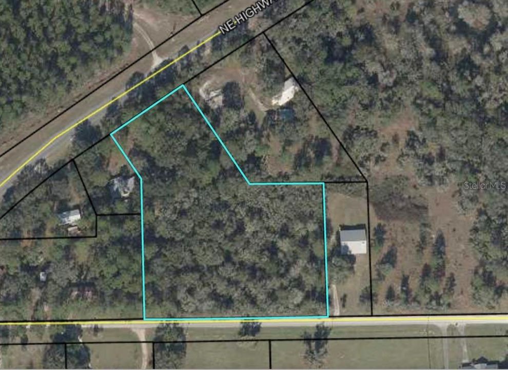 待售: $75,000 (3.65 acres)