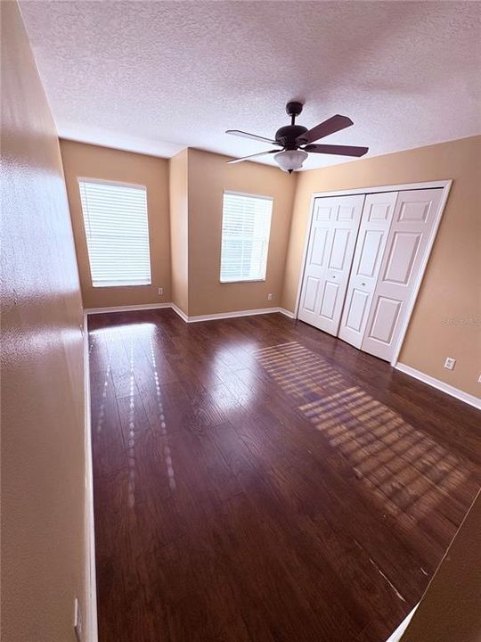 Active With Contract: $1,700 (2 beds, 2 baths, 1560 Square Feet)