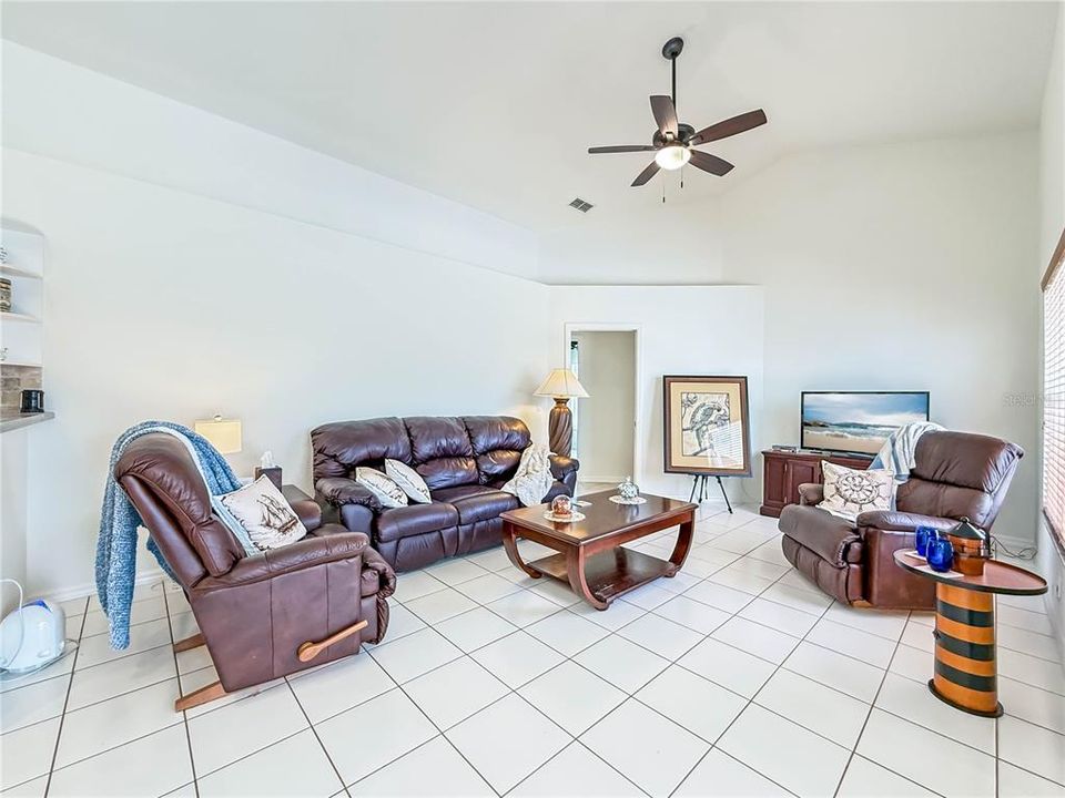 For Sale: $559,700 (3 beds, 2 baths, 2345 Square Feet)