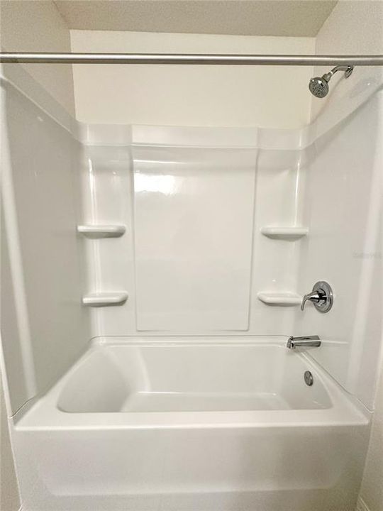 For Rent: $1,700 (3 beds, 2 baths, 1511 Square Feet)