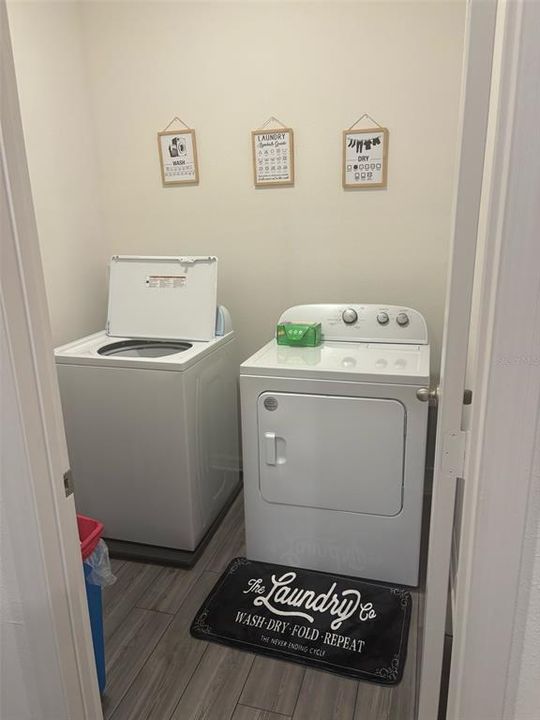 待售: $245,000 (2 贝兹, 2 浴室, 1574 平方英尺)