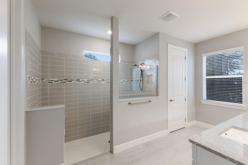 Active With Contract: $835,000 (4 beds, 3 baths, 2798 Square Feet)