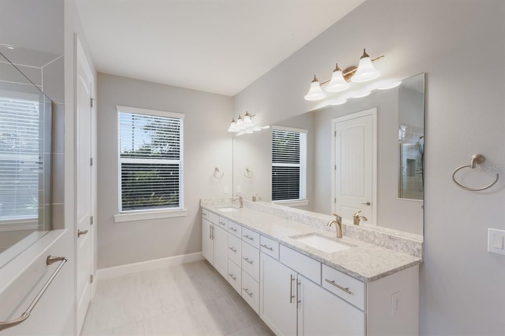 Active With Contract: $835,000 (4 beds, 3 baths, 2798 Square Feet)