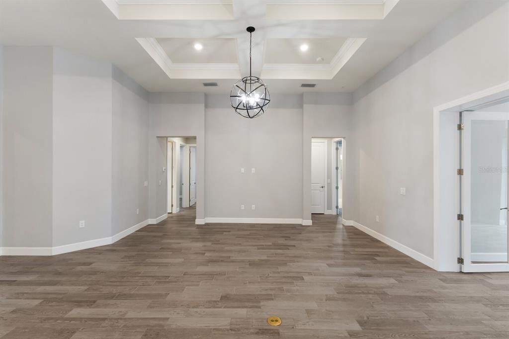 Active With Contract: $835,000 (4 beds, 3 baths, 2798 Square Feet)