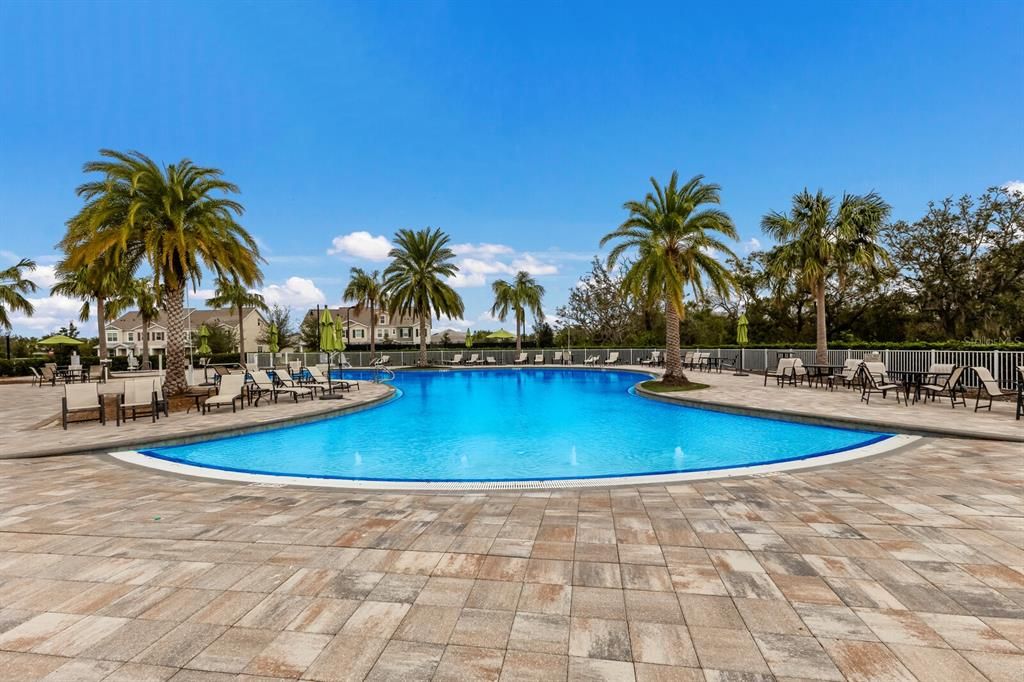 Active With Contract: $835,000 (4 beds, 3 baths, 2798 Square Feet)