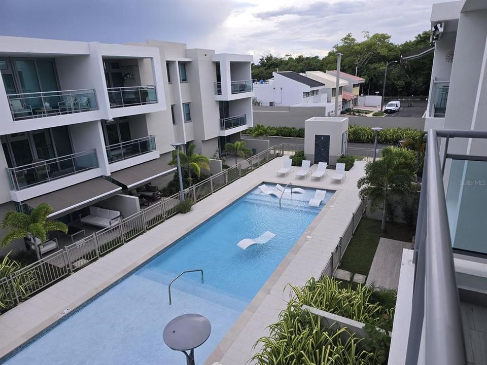 Recently Sold: $649,900 (3 beds, 2 baths, 1345 Square Feet)