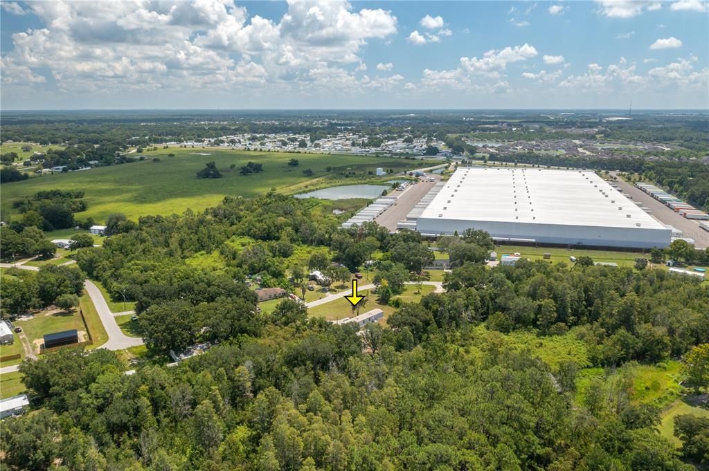 合同活跃: $245,000 (3 贝兹, 2 浴室, 1216 平方英尺)