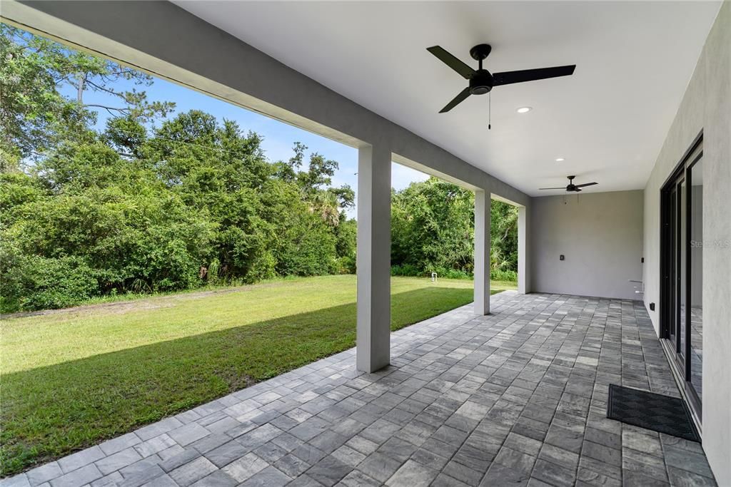 На продажу: $599,900 (4 спален, 3 ванн, 2327 Квадратных фут)