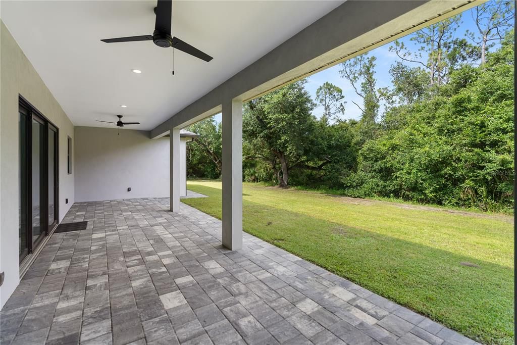 На продажу: $599,900 (4 спален, 3 ванн, 2327 Квадратных фут)