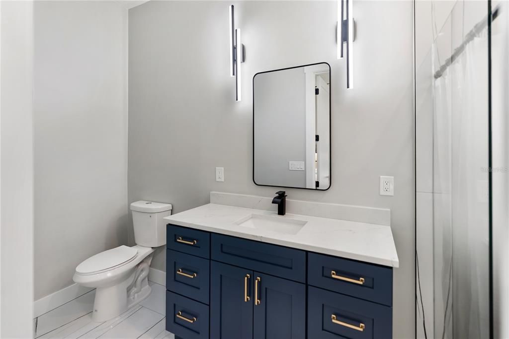 На продажу: $599,900 (4 спален, 3 ванн, 2327 Квадратных фут)