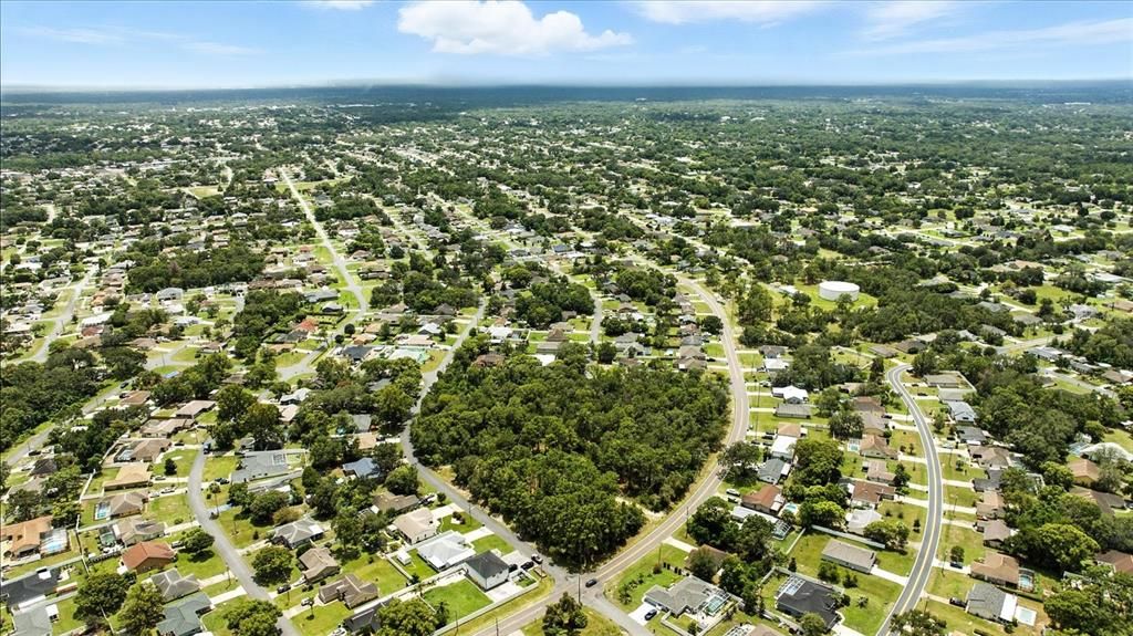 Activo con contrato: $399,000 (5.30 acres)