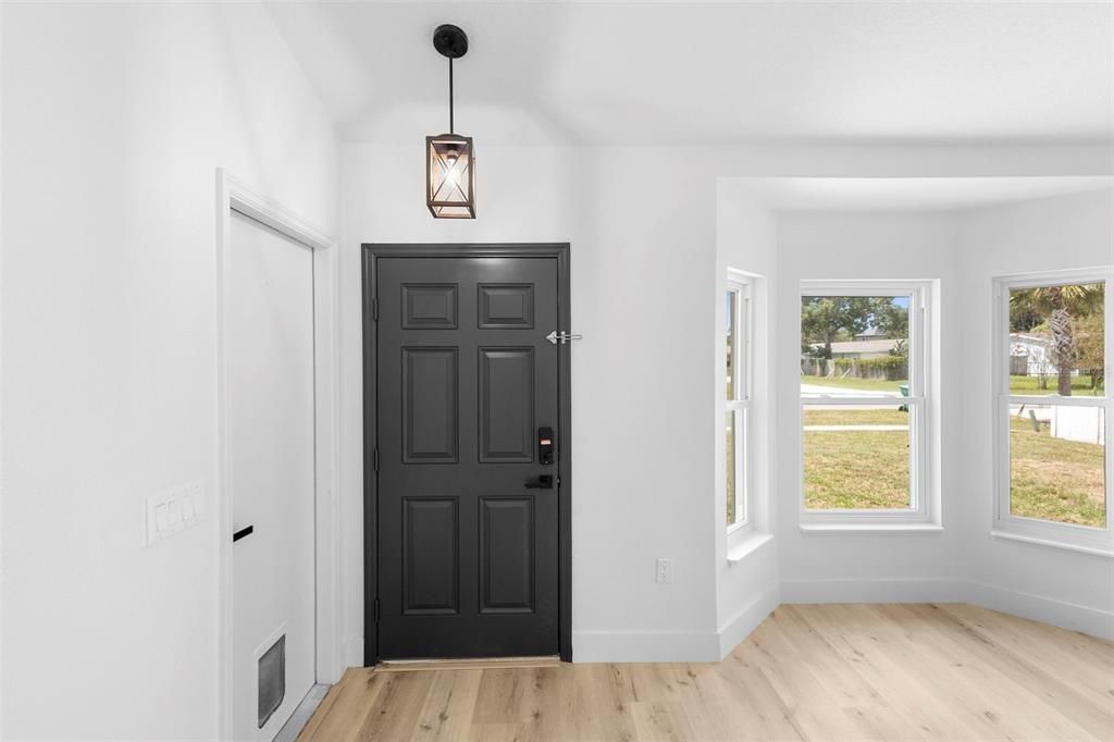 На продажу: $314,500 (3 спален, 2 ванн, 1332 Квадратных фут)