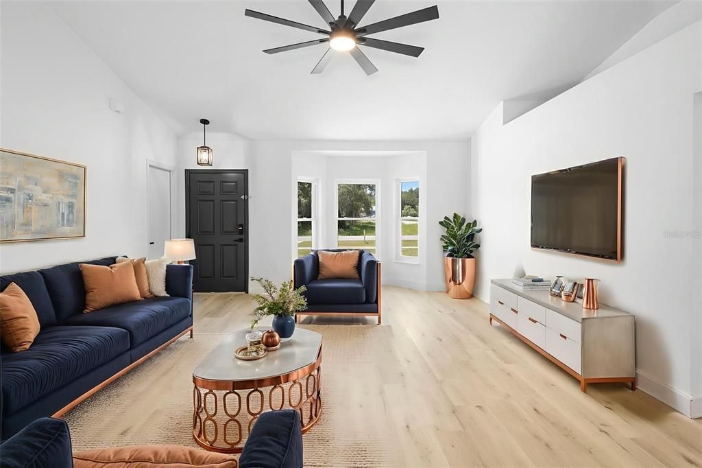 На продажу: $314,500 (3 спален, 2 ванн, 1332 Квадратных фут)