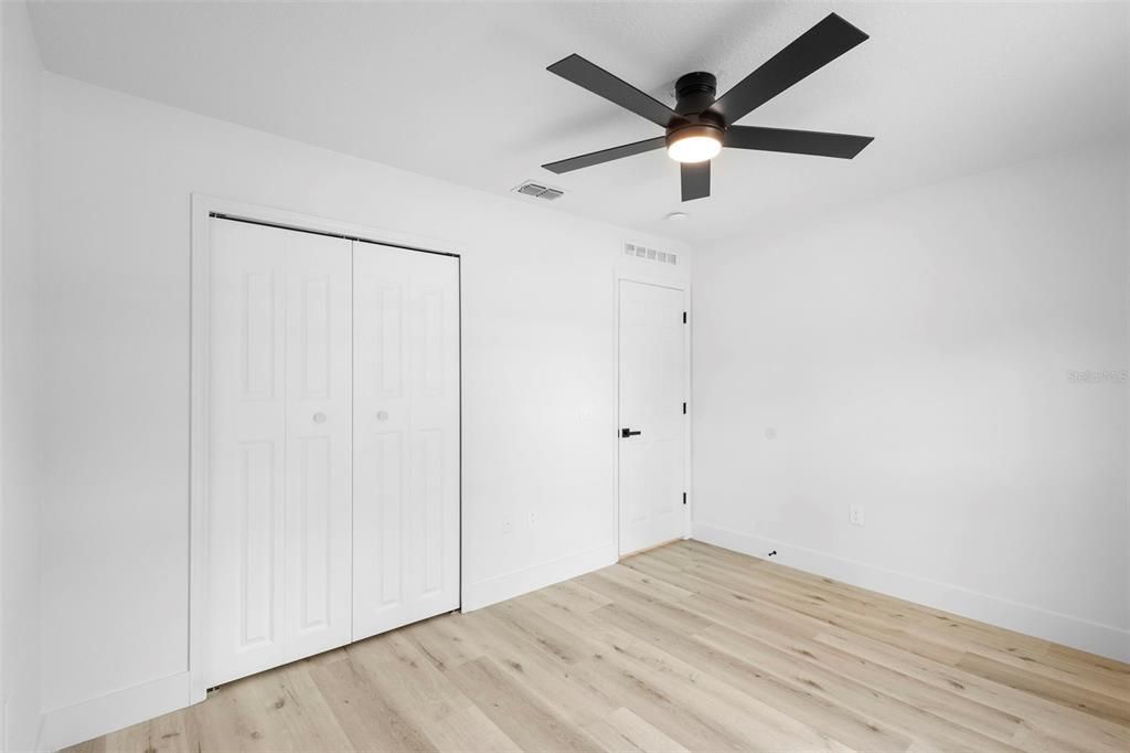 На продажу: $314,500 (3 спален, 2 ванн, 1332 Квадратных фут)