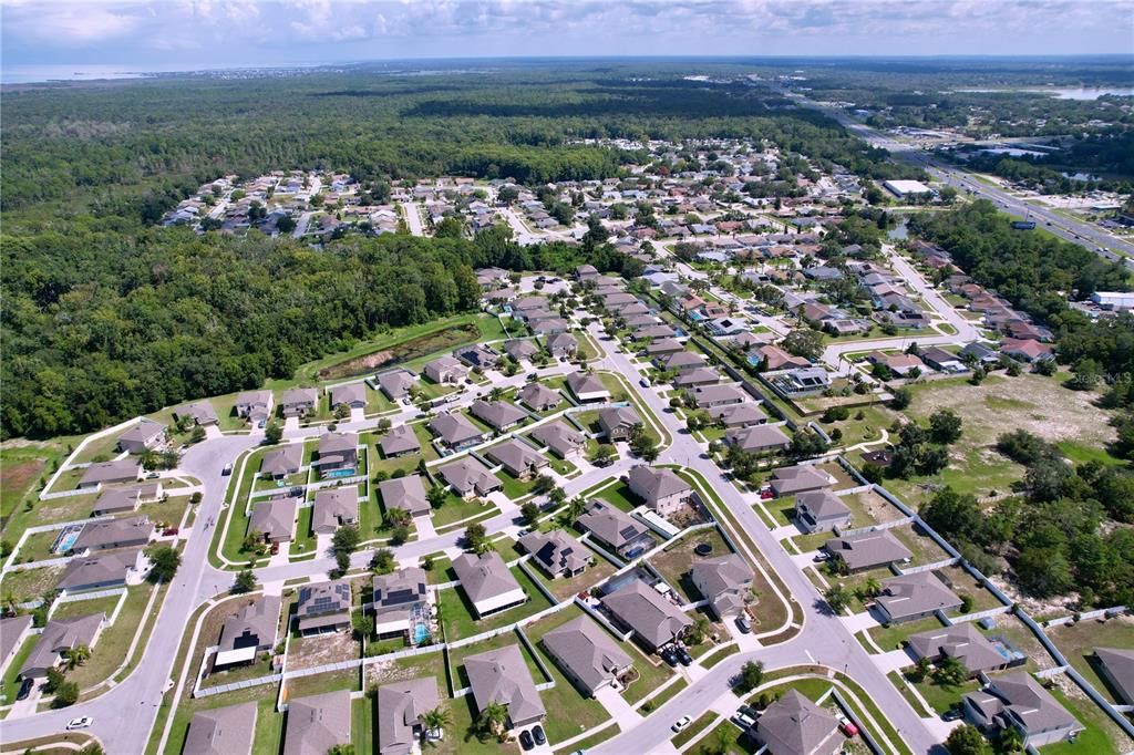 For Sale: $345,000 (4 beds, 3 baths, 1908 Square Feet)