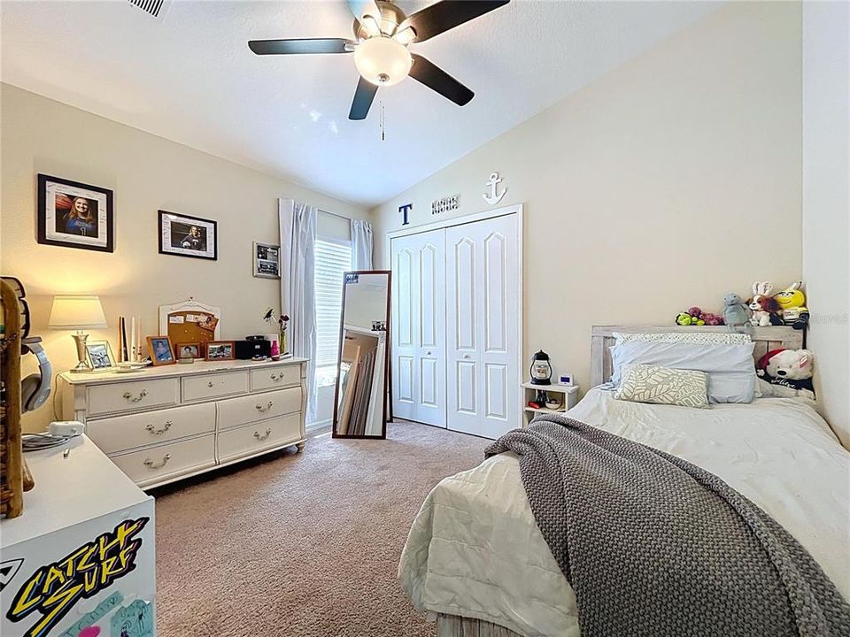 For Sale: $345,000 (4 beds, 3 baths, 1908 Square Feet)