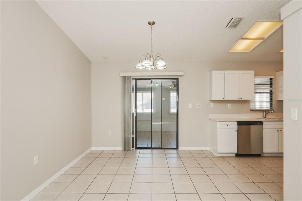 For Rent: $1,870 (3 beds, 2 baths, 1120 Square Feet)