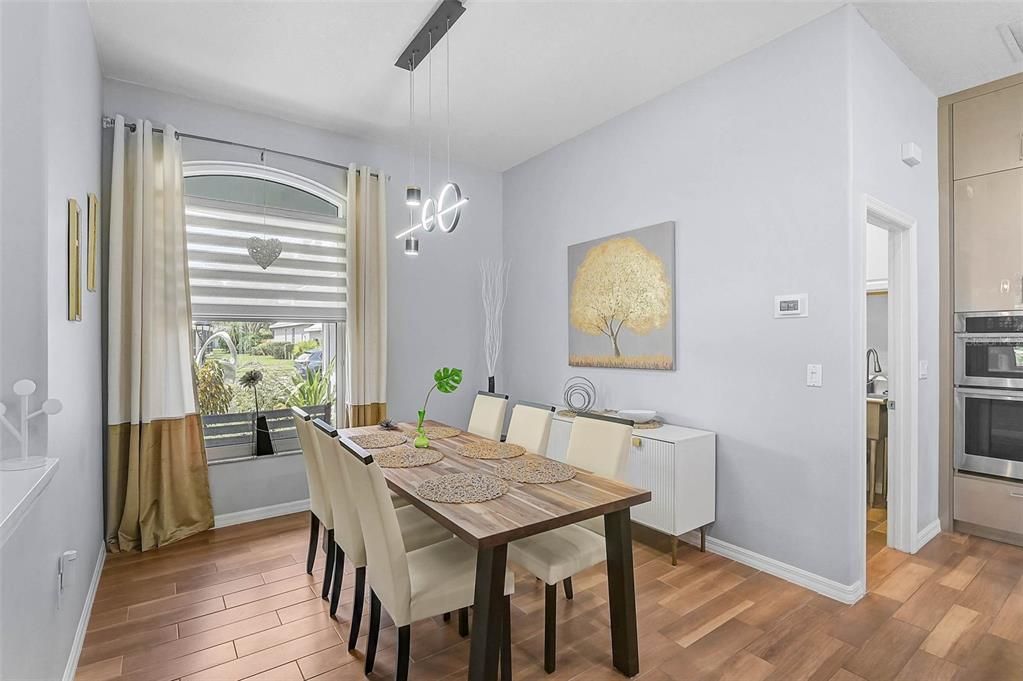 На продажу: $949,000 (3 спален, 2 ванн, 2188 Квадратных фут)