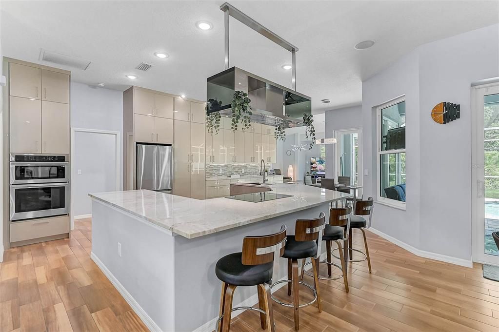 На продажу: $949,000 (3 спален, 2 ванн, 2188 Квадратных фут)