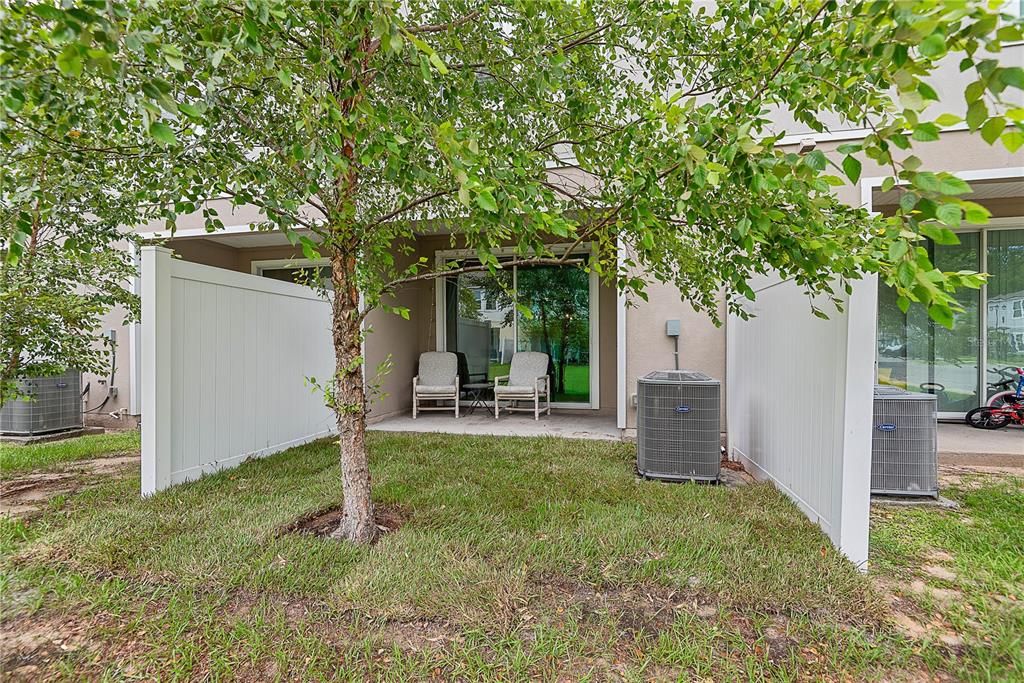 For Sale: $238,000 (2 beds, 2 baths, 1110 Square Feet)