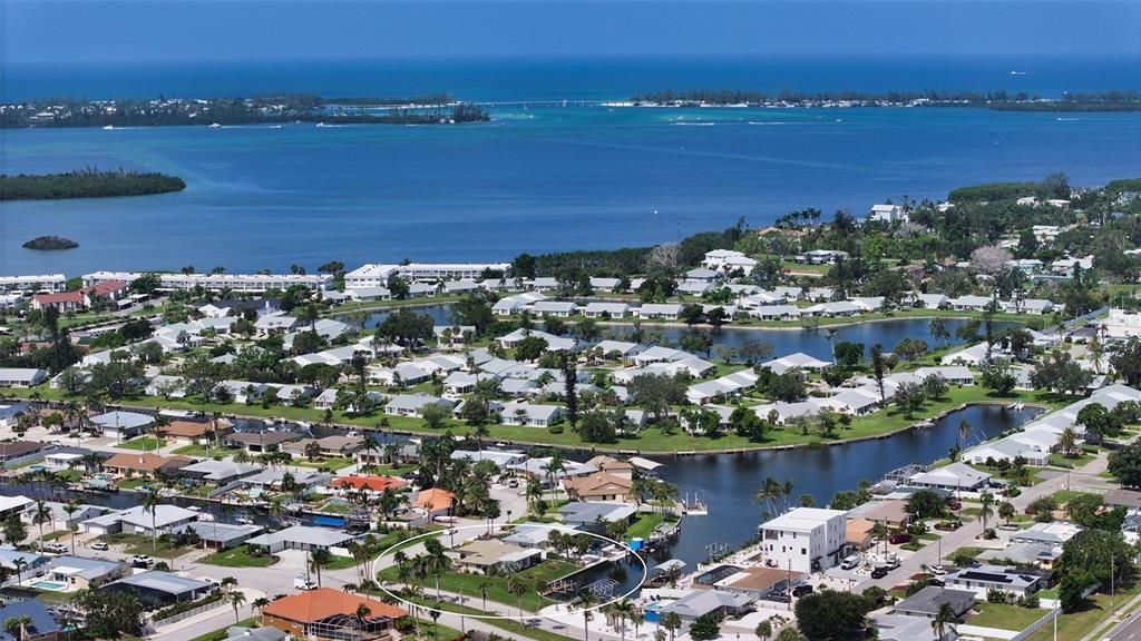 待售: $795,000 (2 贝兹, 2 浴室, 1554 平方英尺)